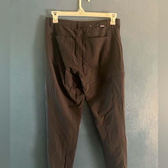 Patagonia Size 10 pants - Picture 3 of 3